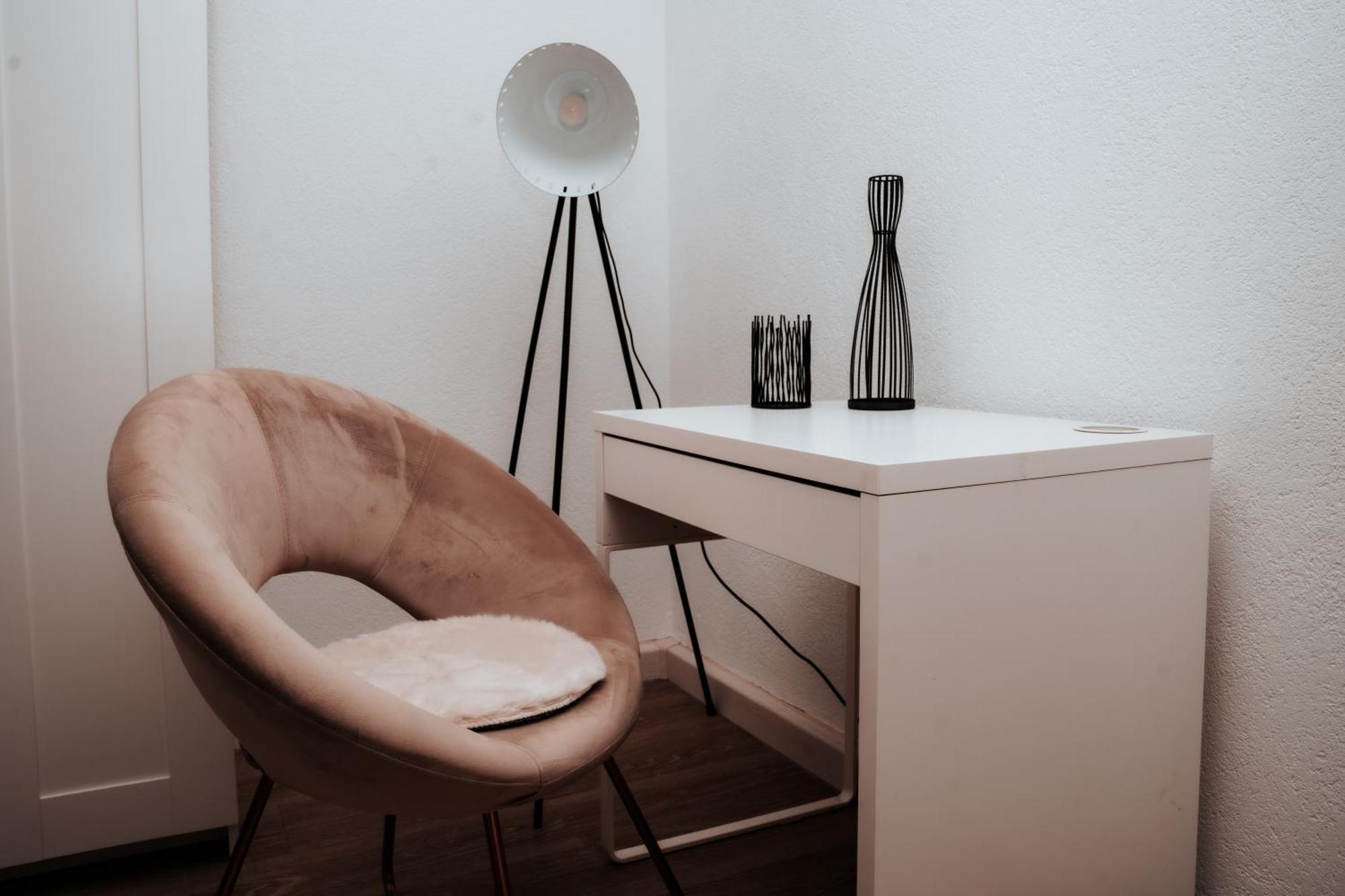 Ferienwohnung Ella - Direkt Am Bodensee Фридрихсхафен Екстериор снимка